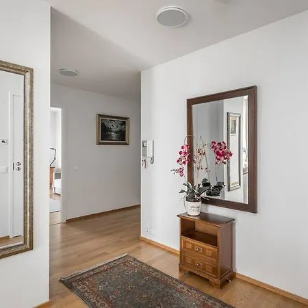 Spacious With Four Terrace, Sauna, Sea View Apartment